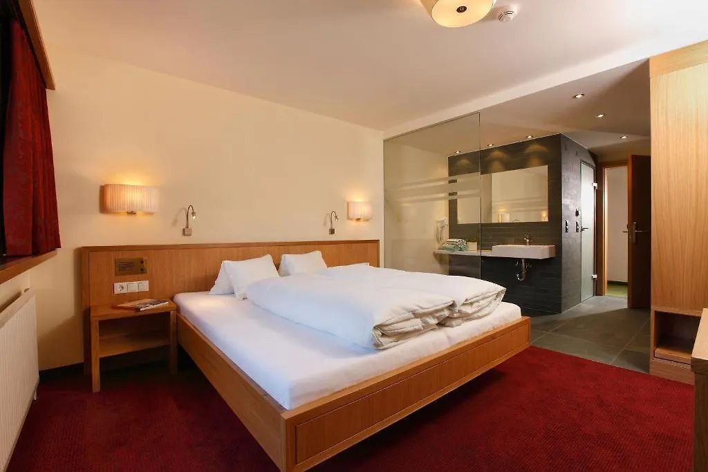 Hotel Garni Maria Theresia Solden