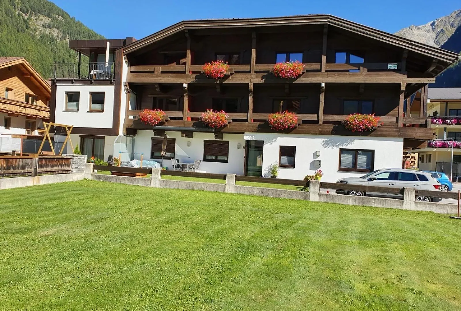 ***  Hotel Garni Maria Theresia Sölden Österreich